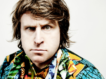 Milton Jones artist photo