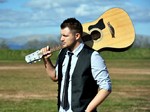 Barry Price artist photo