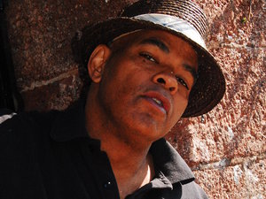 Guy Davis artist photo