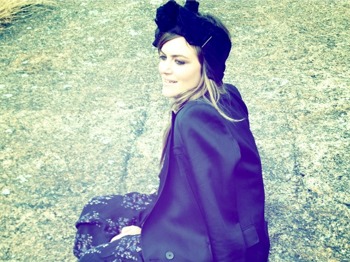 Julia Stone artist photo