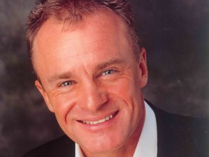 Bobby Davro artist photo