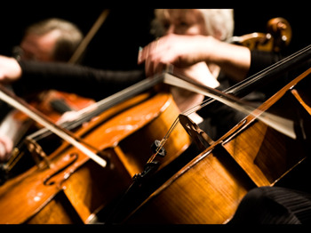 Mozart Requiem With Polyphony: City Of London Sinfonia, Elizabeth Watts, Clare Wilkinson, James Gilchrist, Roderick Williams picture