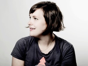 Josie Long artist photo