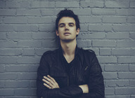 Tyler Hilton artist photo