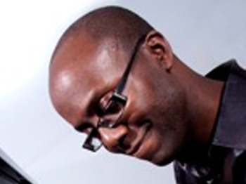 Robert Mitchell artist photo