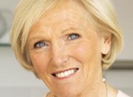 Mary Berry artist photo