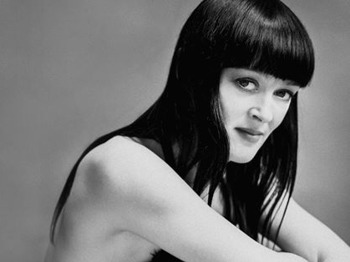 Bronagh Gallagher artist photo