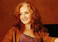 Bonnie Raitt artist photo