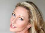 Faye Tozer artist photo