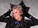 Lucy Benjamin artist photo