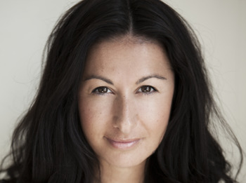 Hayley Tamaddon artist photo