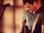 Tom Pearce artist photo