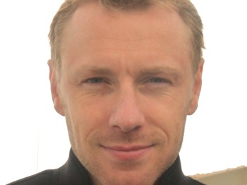 Andy Torbet artist photo
