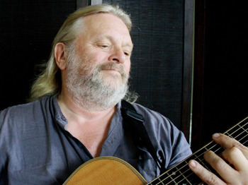 Phil Beer artist photo