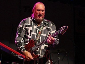 Steve Cropper artist photo