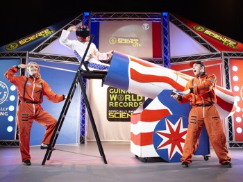 Guinness World Records Officially Amazing Science Live! picture