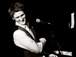 Theo Jackson artist photo