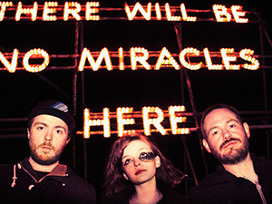 CHVRCHES artist photo