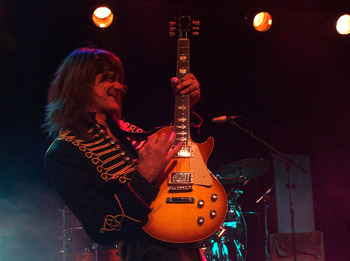 Larry Miller artist photo