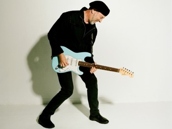 Richard Thompson artist photo