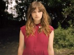 Gabrielle Aplin artist photo