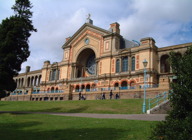 London Model Engineering Exhibition artist photo