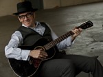 Elvis Costello artist photo