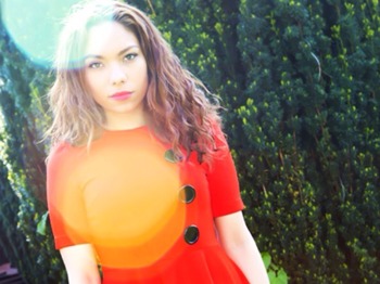 Stephanie Santiago artist photo