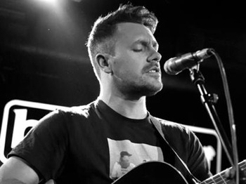 Gavin Butler artist photo