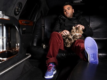 Naughty Boy artist photo