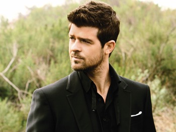 Robin Thicke artist photo