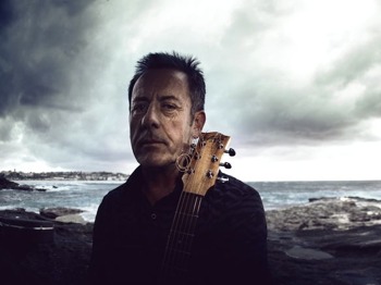 Luka Bloom artist photo