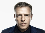 Suggs artist photo