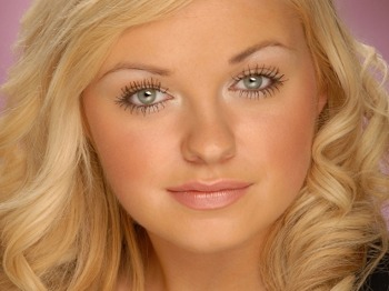 Jemma Carlisle artist photo