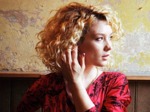 Beth Rowley artist photo
