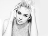Miley Cyrus announced 5 new tour dates