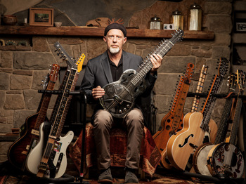 Harry Manx artist photo