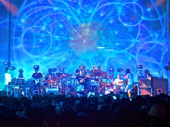 Phoenix Rising: Rovo + System 7 picture