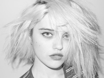 Sky Ferreira artist photo