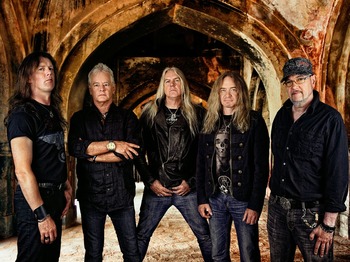 Saxon artist photo