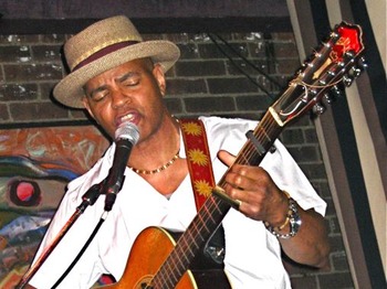 Guy Davis artist photo