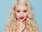 Kate Miller-Heidke artist photo