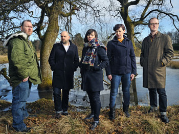 Camera Obscura artist photo