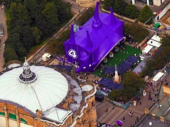 E4 Udderbelly's Pasture venue photo