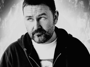 Andy Cairns artist photo
