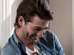 Oliver Tompsett artist photo