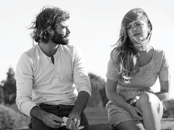 Angus & Julia Stone artist photo