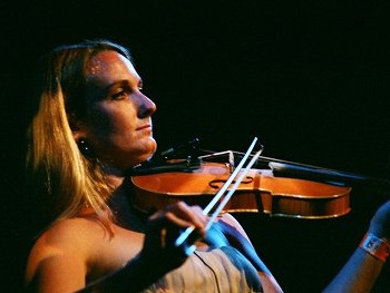Nancy Kerr artist photo