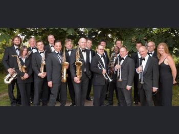 Back To Basie artist photo