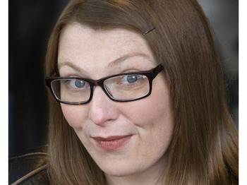 Nina Gilligan artist photo